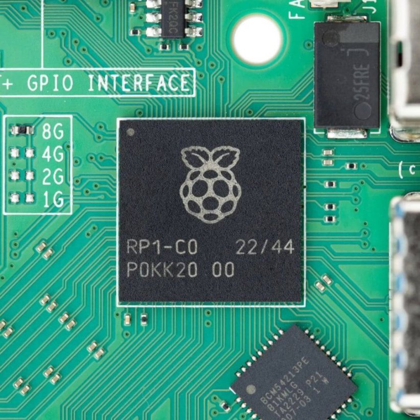 Raspberry Pi 5 - 2GB RAM